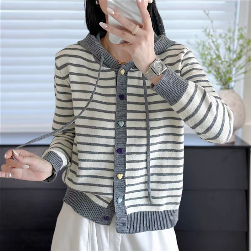 连帽条纹针织衫女早秋chic上毛针织衫