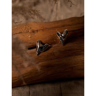 洛边原创设计师款 复古925银金属心形耳钉女小众设计感高级气质