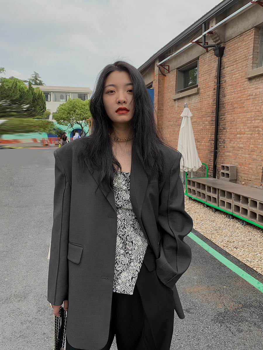 洛边LMNACI宽松韩版垫肩西装