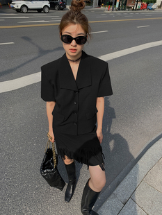 服套装 西装 两件纯色上衣显瘦流苏半裙 让你气质瞬间爆棚 洛边一款