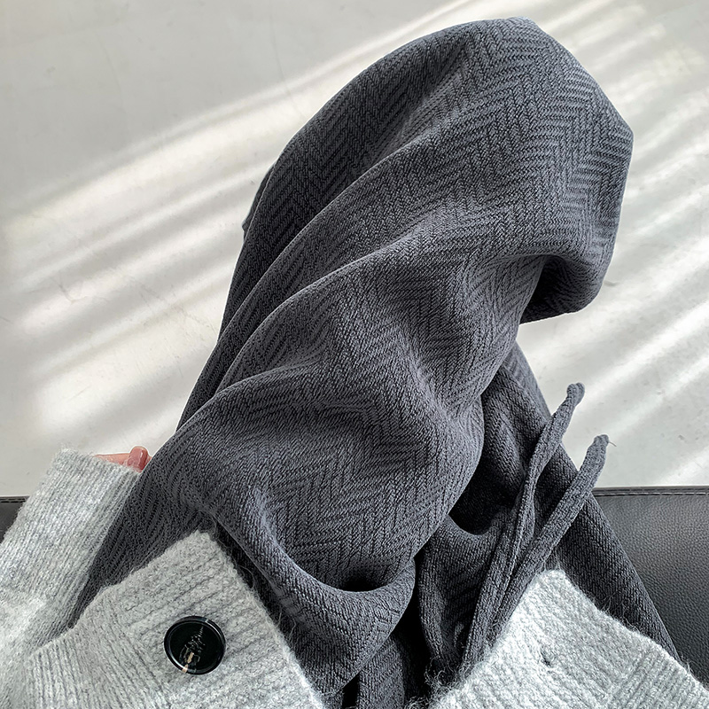 灰色人字纹阔腿裤女秋冬款