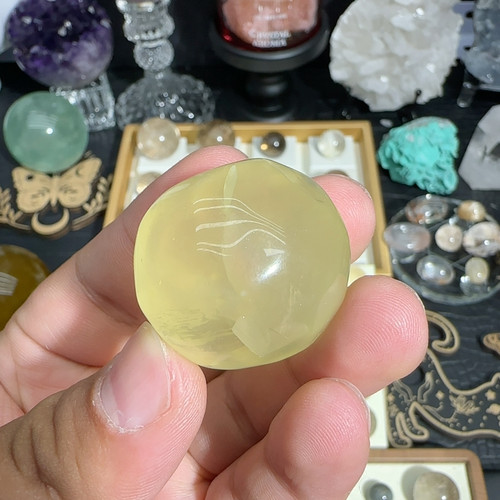 开播福利黄水晶球摆件
