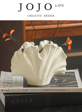 JOJO'S L. PD.continous.仿真花侘寂风陶瓷高颜值民宿客厅 | 迢绵