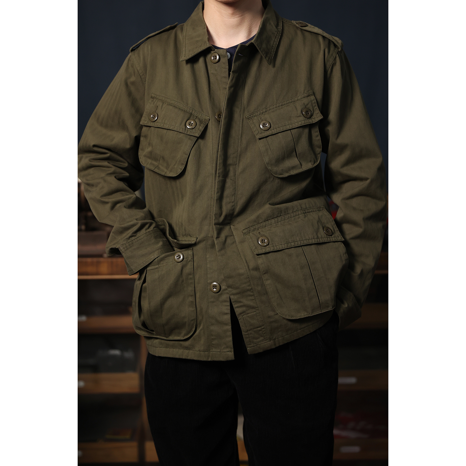 人字纹复古多袋工装夹克