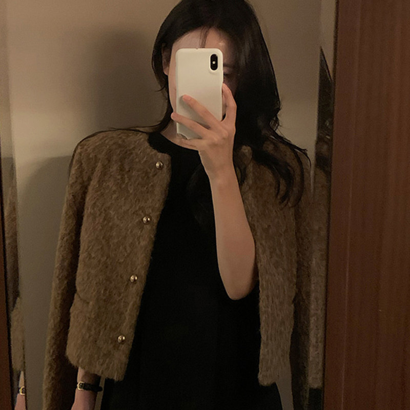 小香风粗花呢短外套女金属纽扣复古高级感呢子大衣