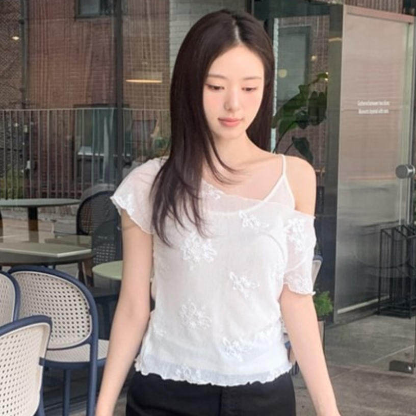 韩国代购直邮2026夏Cherrykoko花朵刺绣木耳边露肩雪纺衫短袖透视