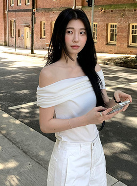 韩国代购直邮2026春Flily设计感一字肩T恤露肩修身显瘦短袖上衣