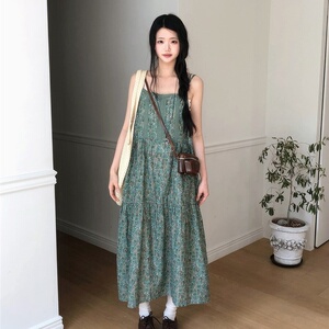 韩国代购直邮2026夏Vinvle甜美少女风绿色碎花复古森系吊带连衣裙
