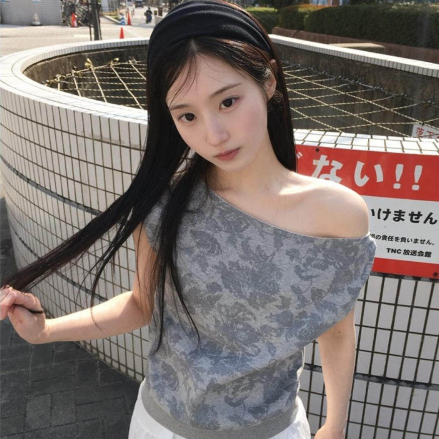 韩国代购直邮2026夏Daybin韩式甜美少女斜领露肩T恤复古印花短袖