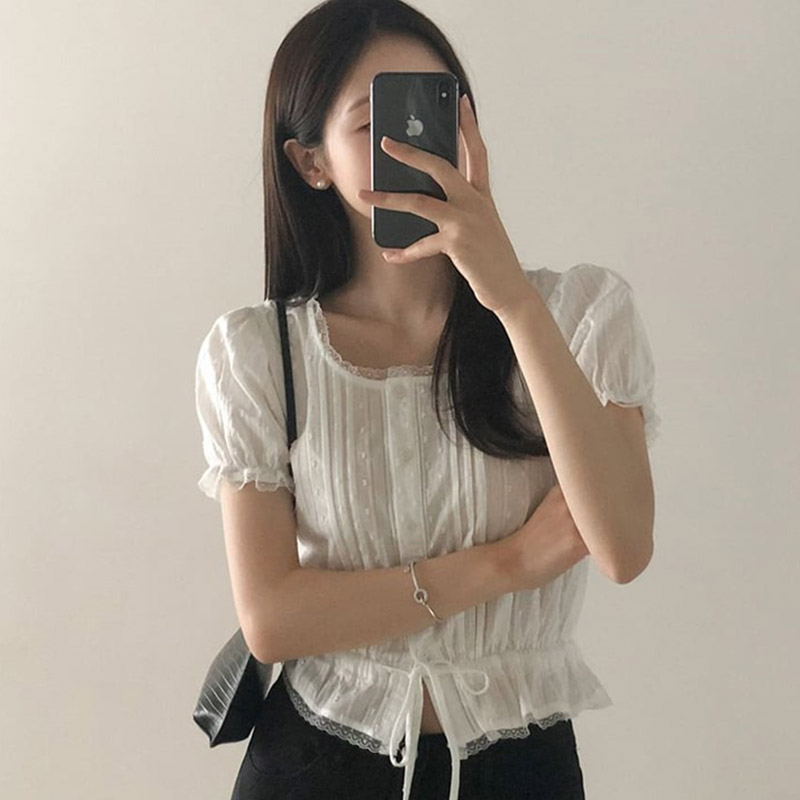韩国代购直邮2026夏Cherrykoko甜美淑女收腰蕾丝边方领泡泡袖衬衫