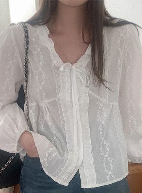 韩国代购直邮Heylady春淑女优雅温柔V领蕾丝刺绣长袖绑带衬衫女