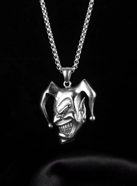 2025欧美跨境饰品小丑笑脸项链不锈钢吊坠男士复古潮牌钛钢配饰