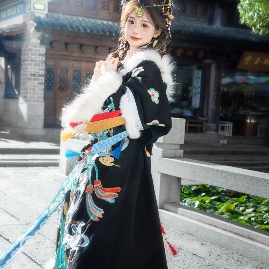 藏族服装润丰霖旅拍摄影