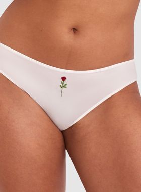 澳单bras 柔软裸感乳白色新款性感一根线丁字裤半包女内裤