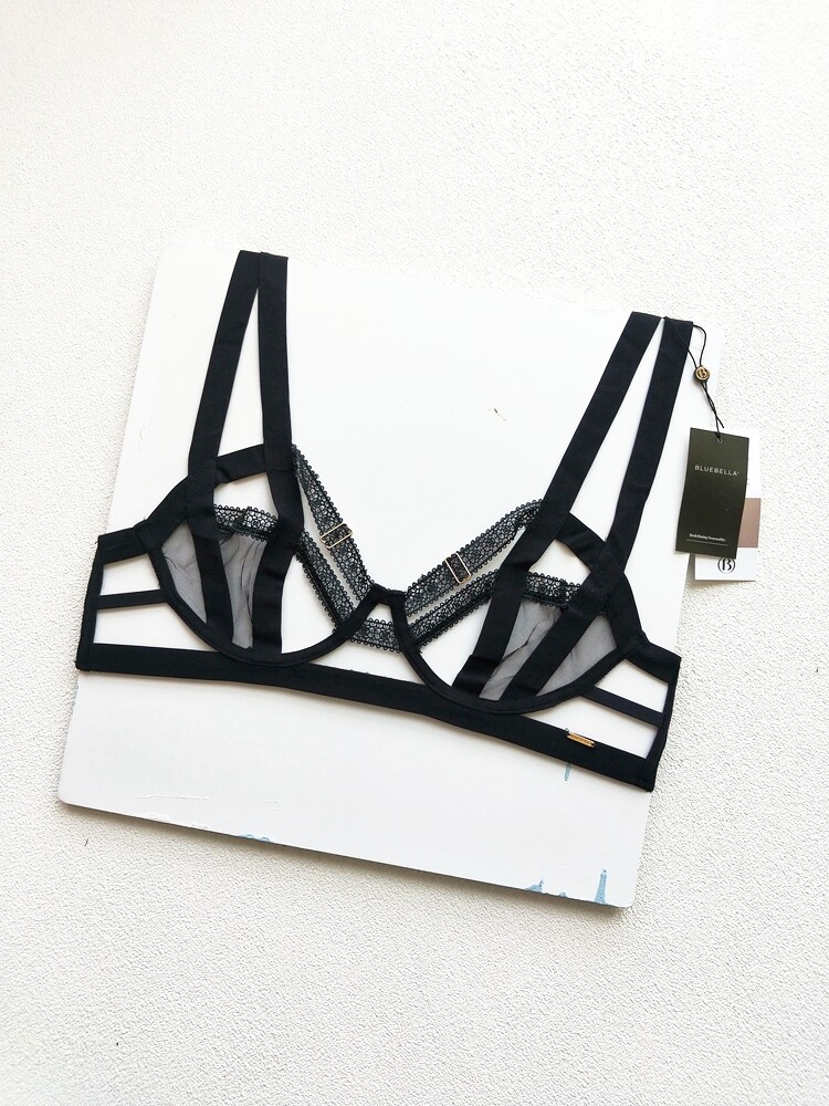 bluebella薄纱半透性感透视镂空情调丁字裤后开裤女超薄文胸套装