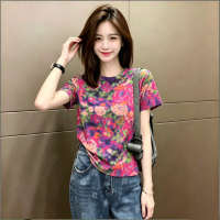 Short-sleeved T-shirt for women in summer, loose and high-end with a blend of colors, 2026 new style printed and good-looking top for summer wear thumbnail 2