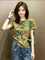 Short-sleeved T-shirt for women in summer, loose and high-end with a blend of colors, 2026 new style printed and good-looking top for summer wear thumbnail 6