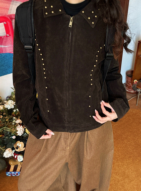 C2自制/复古风麂皮绒铆钉翻领短款外套春季新款女百搭机车夹克