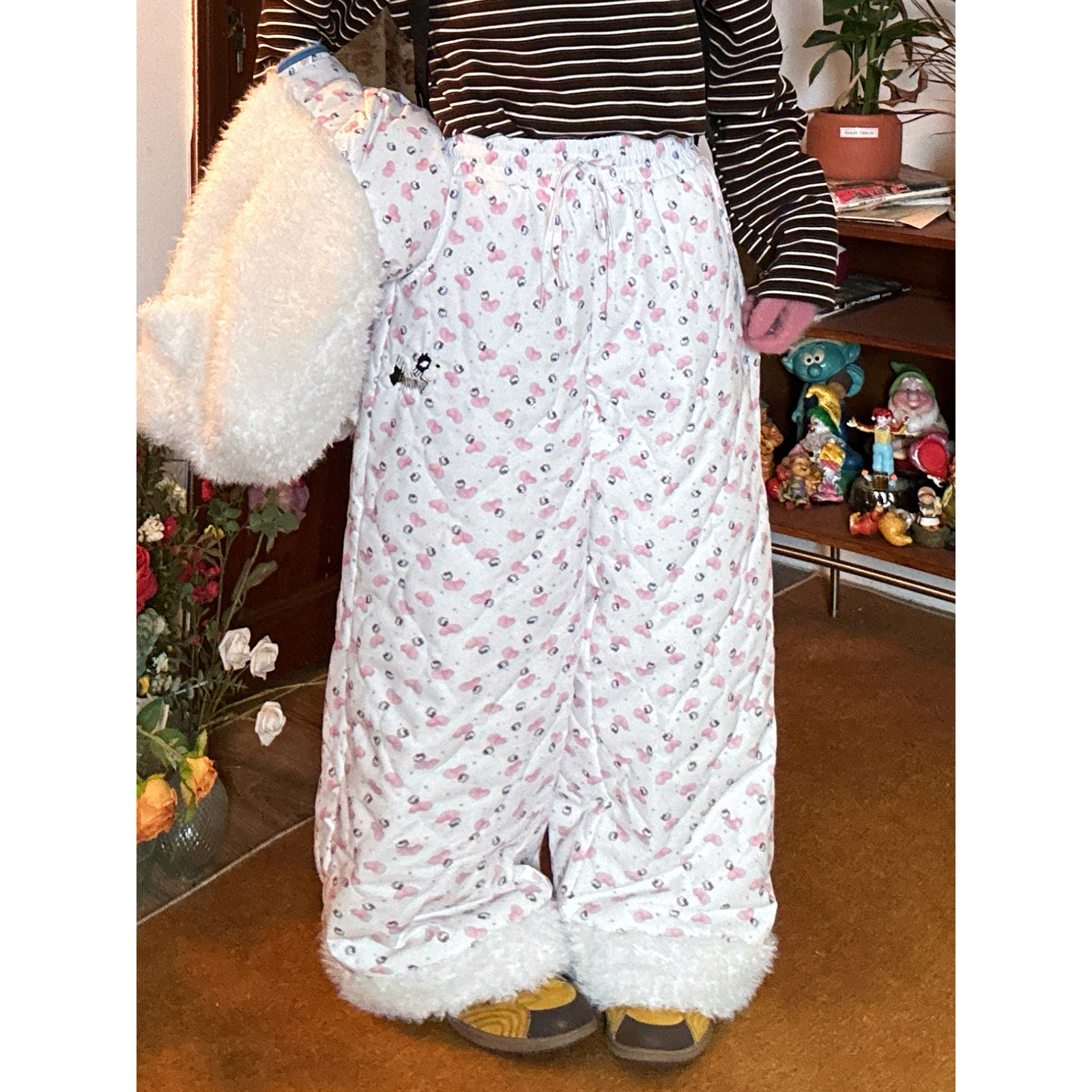 【新品买二送一】高腰羊羔毛拼接女宽松直筒裤保暖休闲裤夹棉长裤