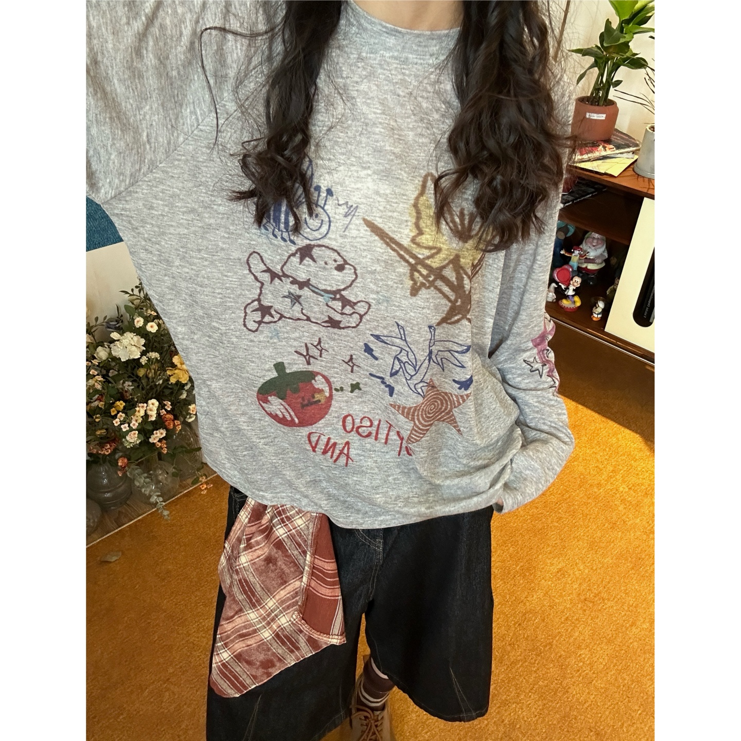 C2自制/复古趣味小狗涂鸦印花罩衫长袖T恤2025秋季宽松打底衫上衣