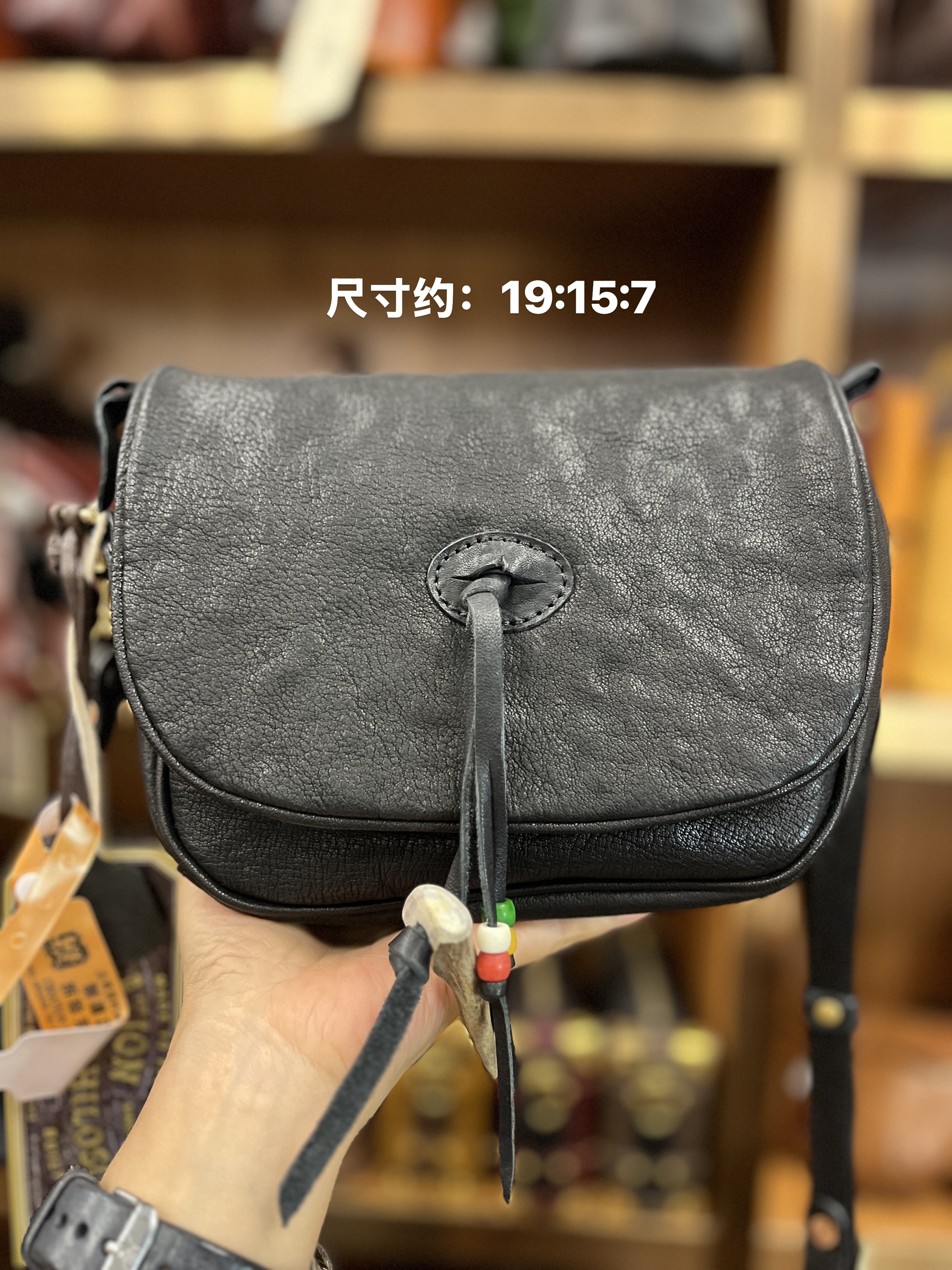 制道重工水洗马皮马鞍包单肩斜挎包鹿角装饰轻便休闲L14015