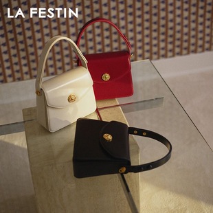 拉菲斯汀方糖包2025新款 包包女婚包斜挎腋下新娘链条手提小方包