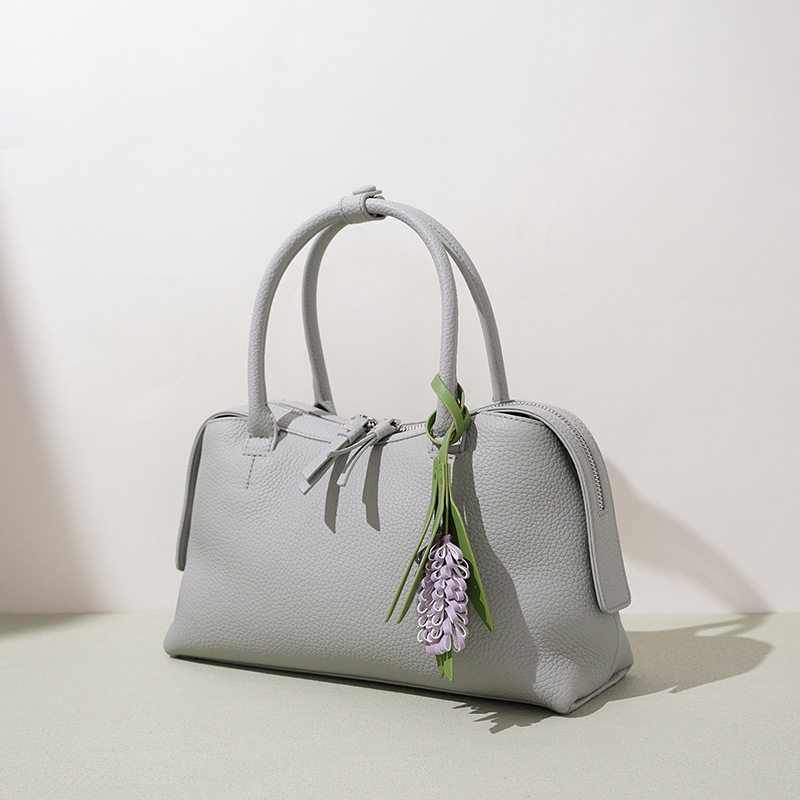 2026新款真皮波士顿包新款休闲斜挎包通勤高级感大容量女士手提包