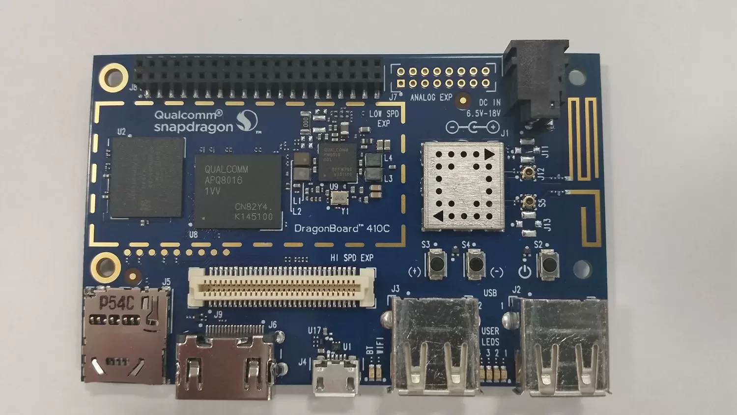 [DragonBoard 410C 寮€鍙戞澘 AWS IoT AWS浜戝钩鍙 Windows 10 IoT]