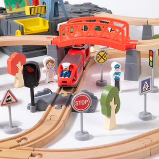 趣味百变小火车轨道拼图适合祖孙互动陪伴解闷打发时间木制玩具