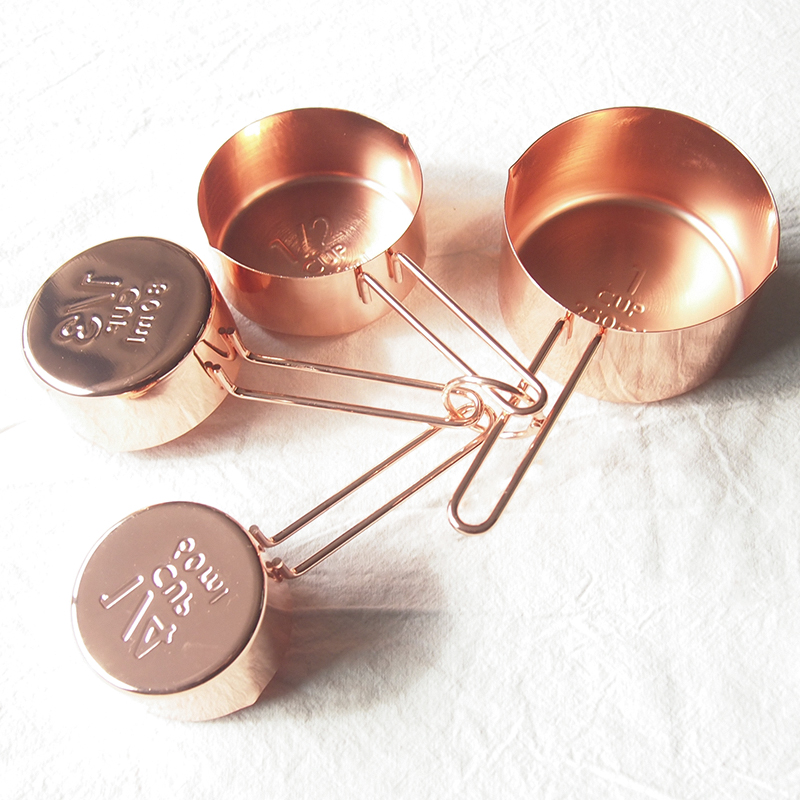 金色四件套烘焙美食摄影量杯量勺
