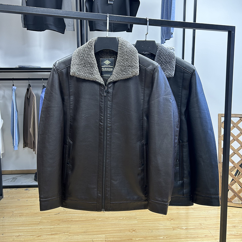 商务休闲加厚保暖翻领皮毛一体夹克秋冬季PU皮耐磨防水外套