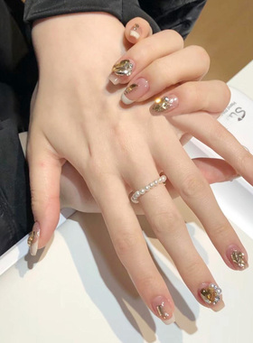 奶白法式千金满钻2026年新款美甲手作纯手工穿戴甲高级感短款显白