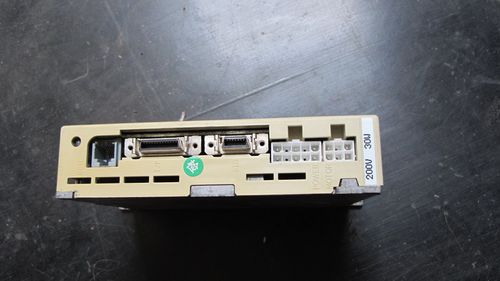 二手伺服驱动器松下MSD3A3P1E