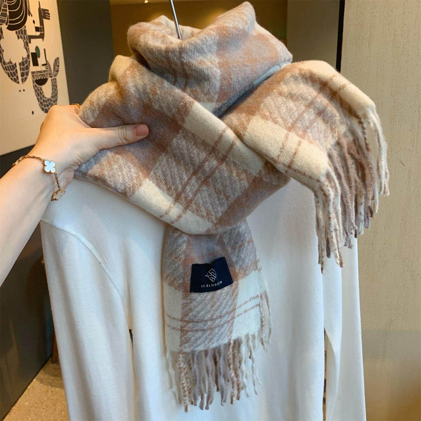 温柔风奶茶色流苏格子仿羊绒围巾女冬季韩版百搭加厚保暖披肩围脖,服饰配件/皮带/帽子/围巾,围巾/丝巾/披肩,淘宝优惠券,粉丝福利购,淘宝优惠卷