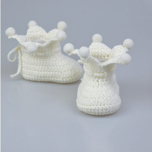 秋冬新生婴儿毛线鞋子皇冠成品