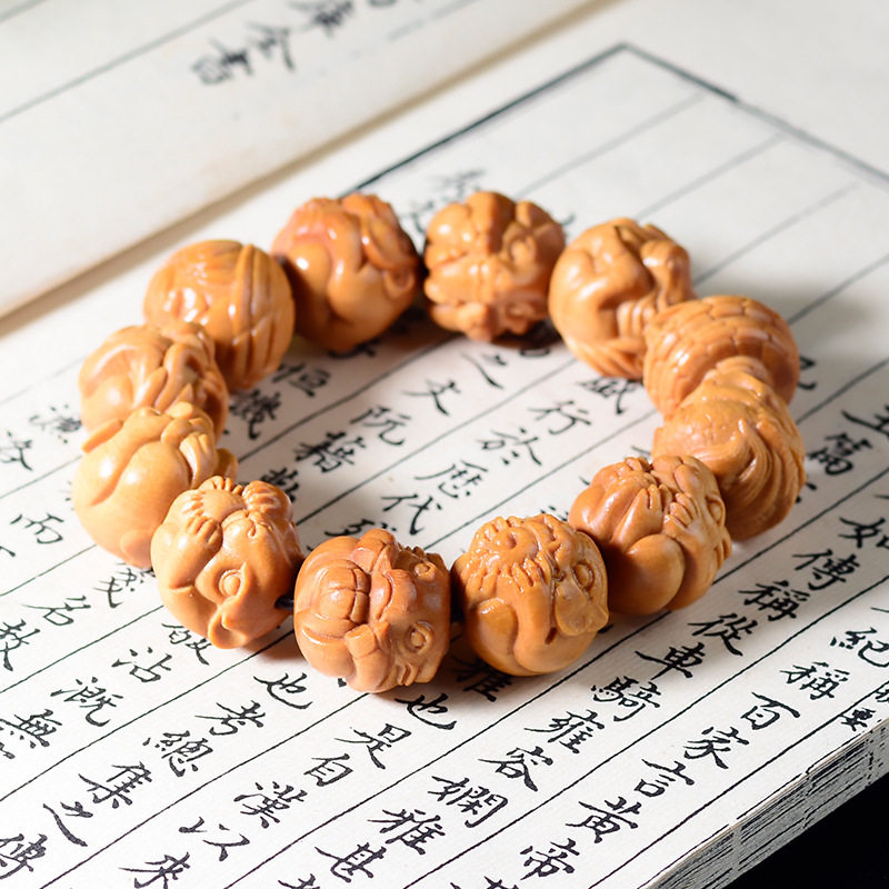 天然新品绿檀高密紫檀精雕十二生肖手串檀香木文玩男女款文玩手链