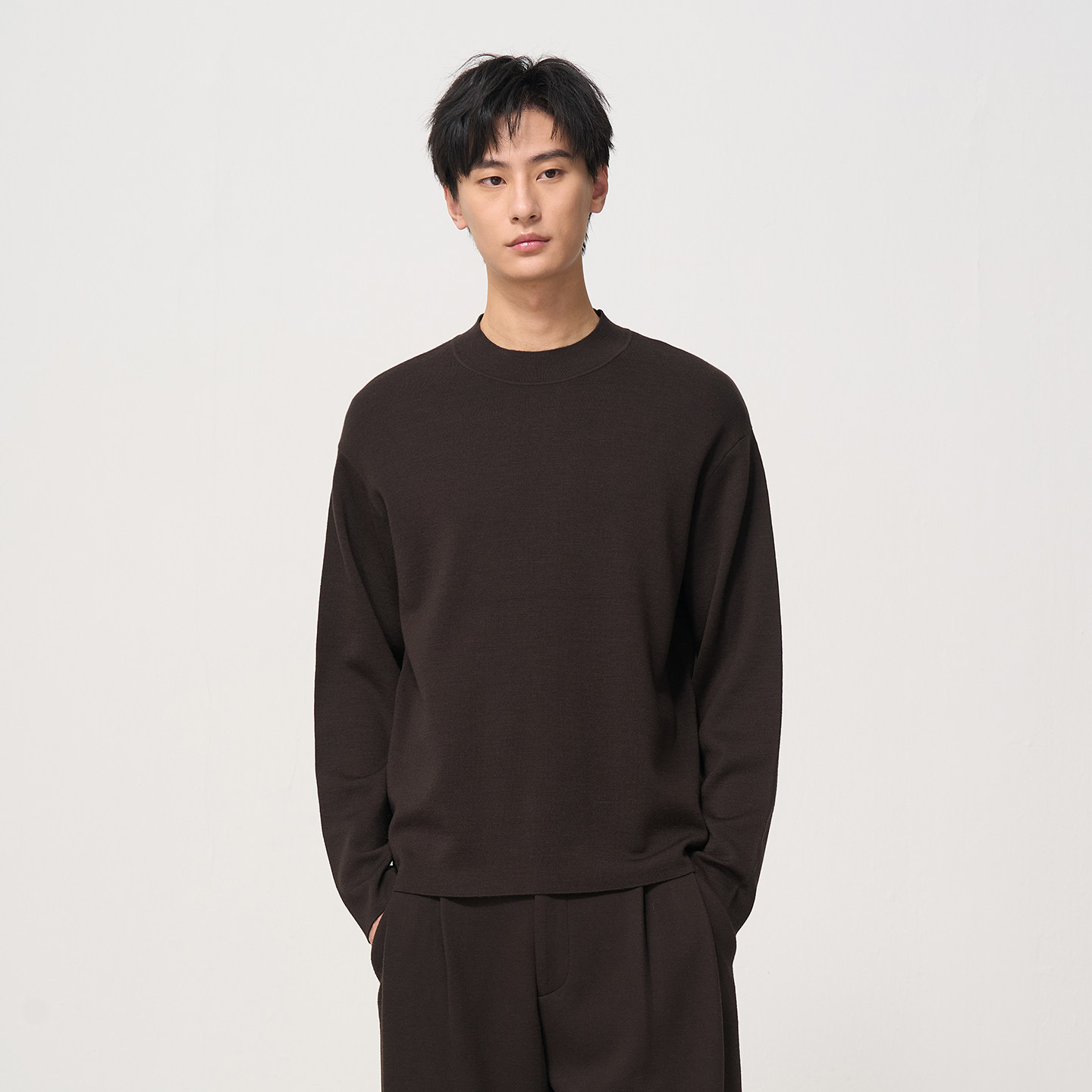 石见山双色双面半高领保暖羊毛衫