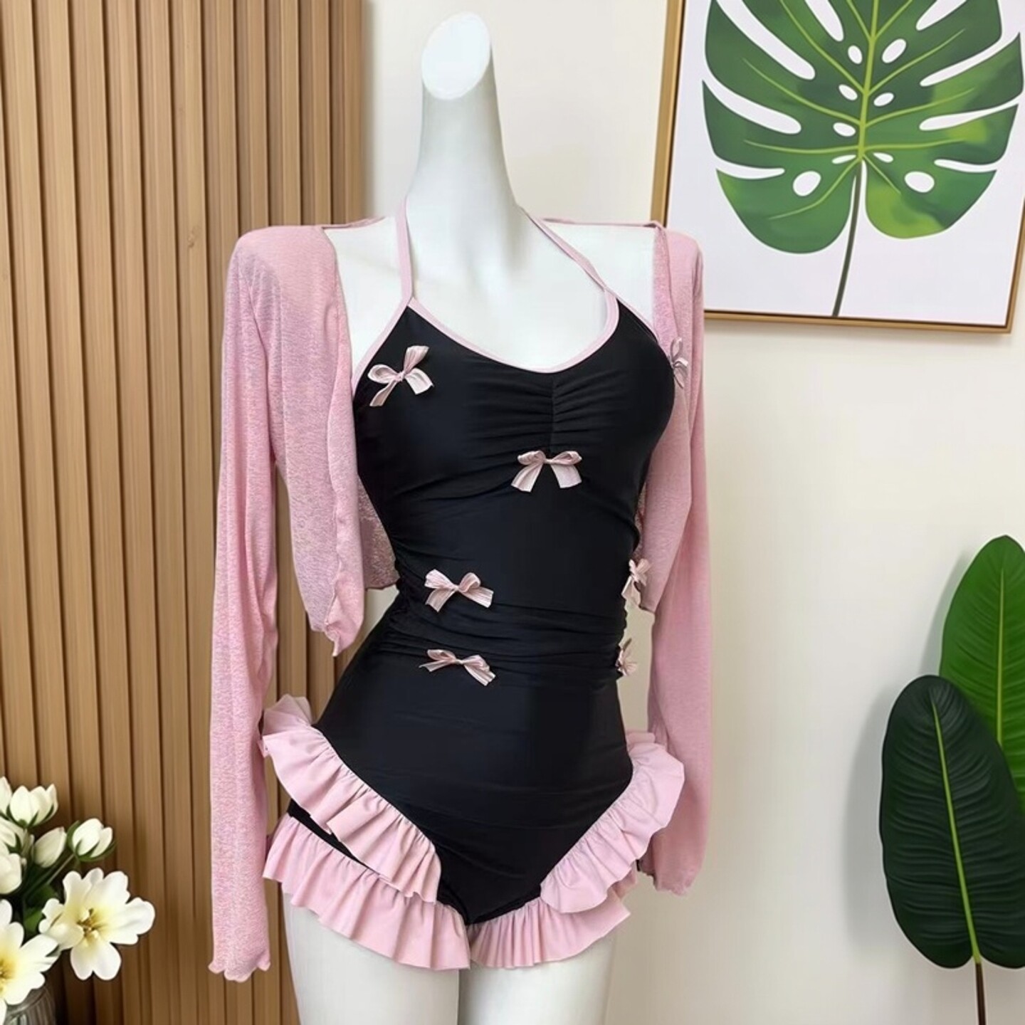 泳衣女大码蝴蝶结荷叶边小香风连体遮肉甜美风高级感温泉度假泳装