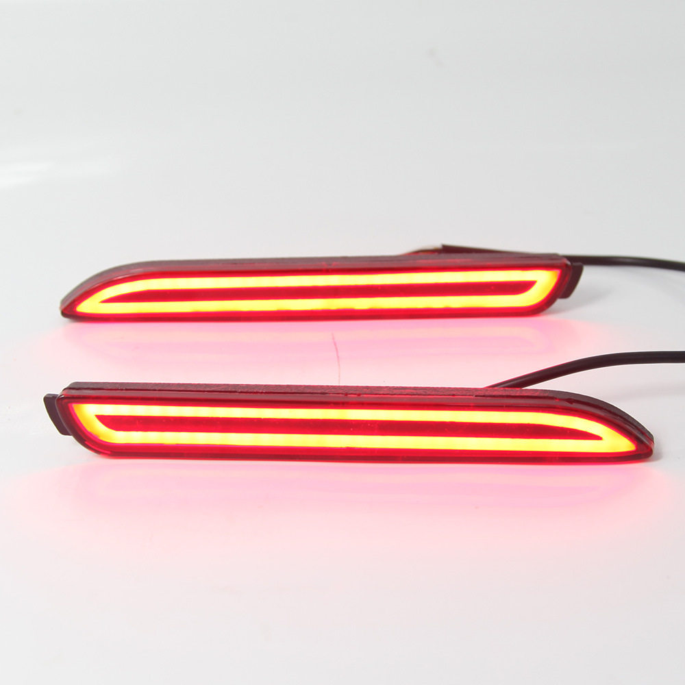 适用于丰田凯美瑞后保险杠后杠灯