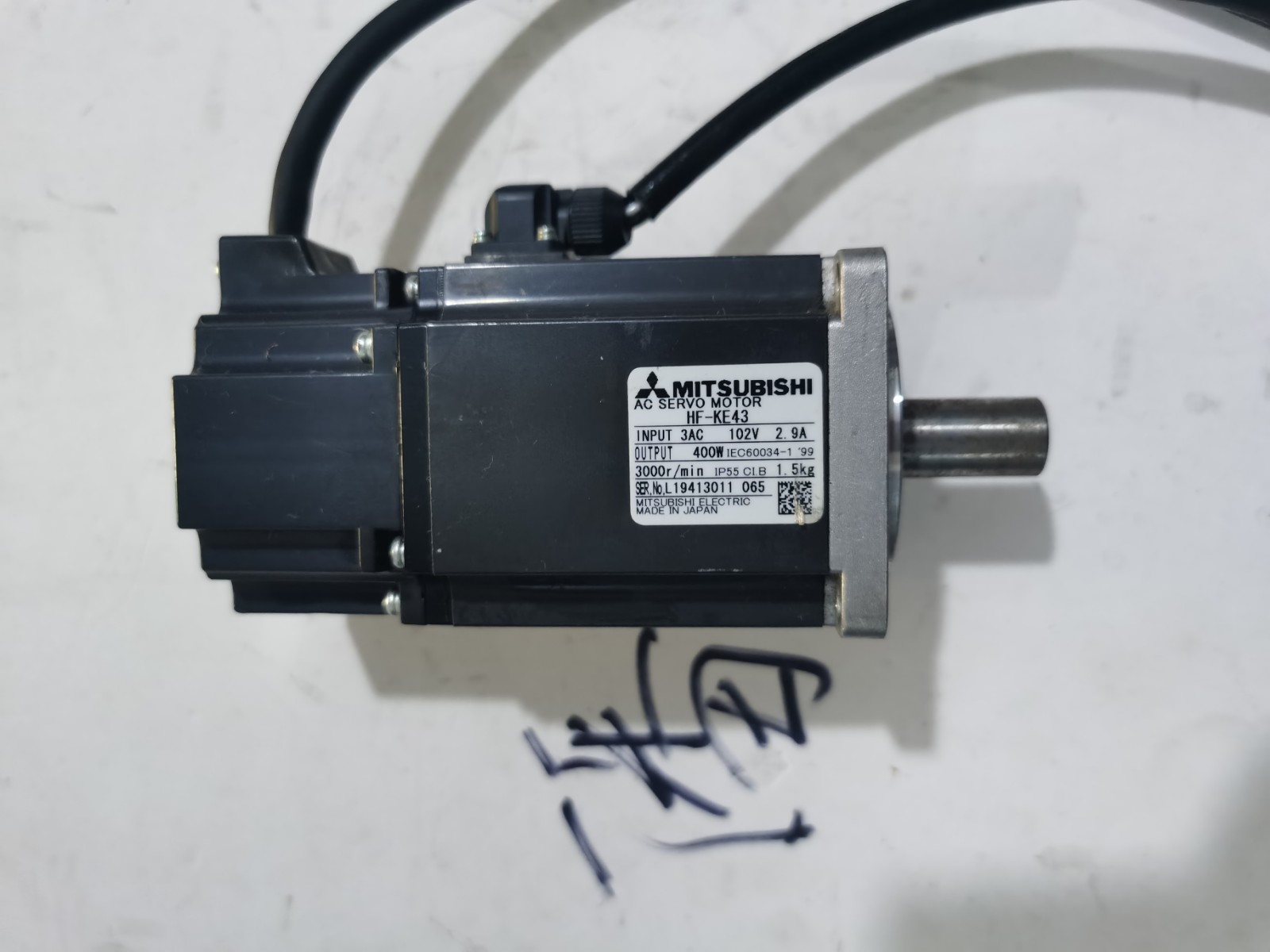二手三菱伺服电机 HF-KE43 HF-KE43B 设备拆机 包好  议价销售