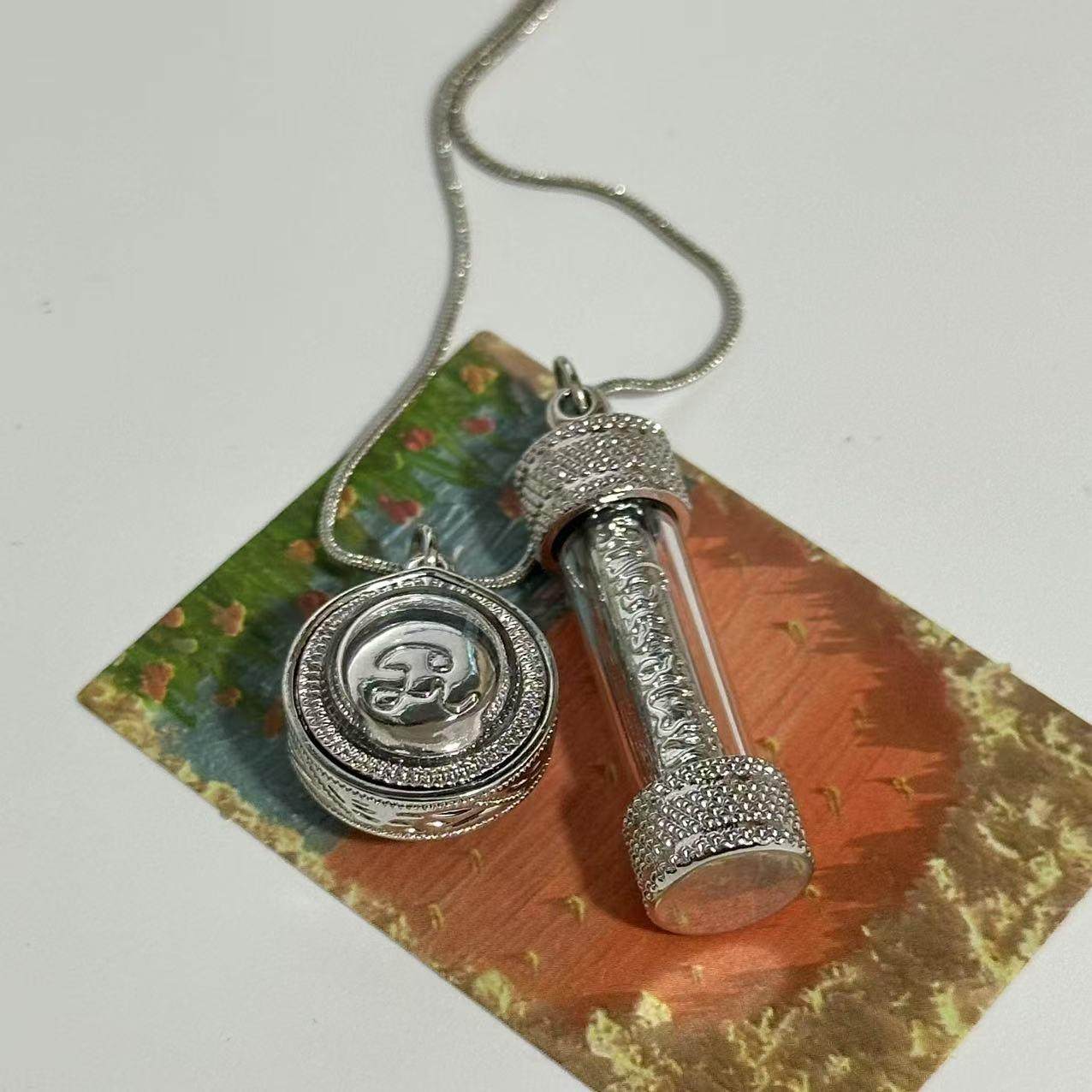 泰国白金色无卡扣吸米星加符管吊坠套装男女项链蛇年送父母礼盒款