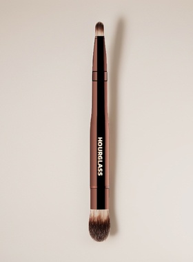 Hourglass双头多功能遮瑕刷晕染刷眼影刷通勤软毛底妆刷 带盖子