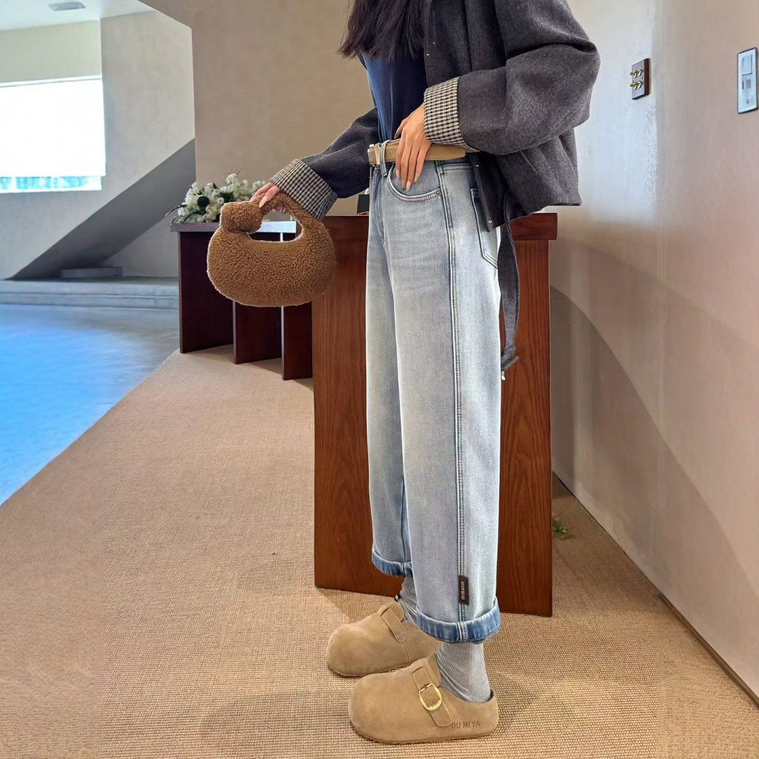 冬季新款浅蓝色加绒加厚直筒牛仔裤女高腰显瘦九分休闲窄版法棍裤
