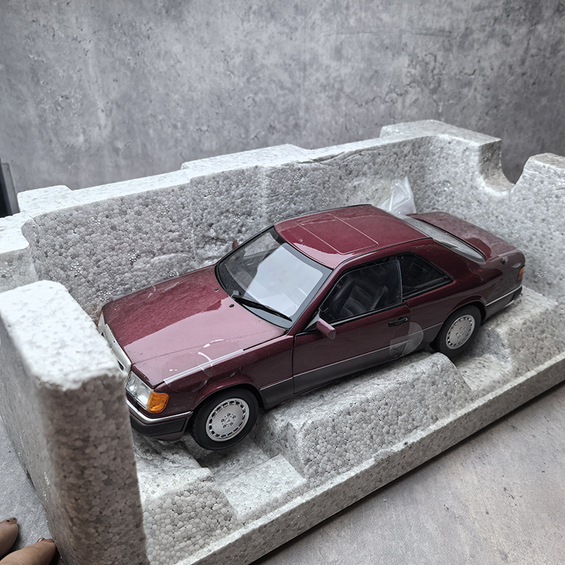 【残车处理】诺威尔NOREV奔驰300CE汽车模型1:18合金收藏