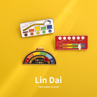 社交电量胸针学生包包胸章小众设计心情变换胸针徽章金属别针礼物