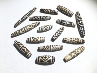 缅甸邦提克木化石天珠蛋白质树化玉木化石吊坠锁骨链diy配饰A8