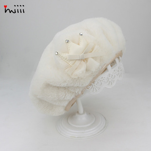 女童帽子秋冬白色保暖毛绒婴幼儿成人大儿童女宝宝亲子画家贝雷帽