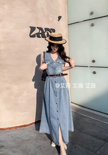 2026春夏新款时尚气质百搭显瘦休闲无袖背心牛仔连衣裙