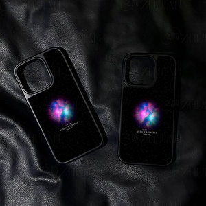 酷玩宇宙专辑大孔黑框玻璃磨砂磁吸碳纤纹手机壳适用苹果iphone17promax华为MATE70PRO小米14PROMATE50PROMAT