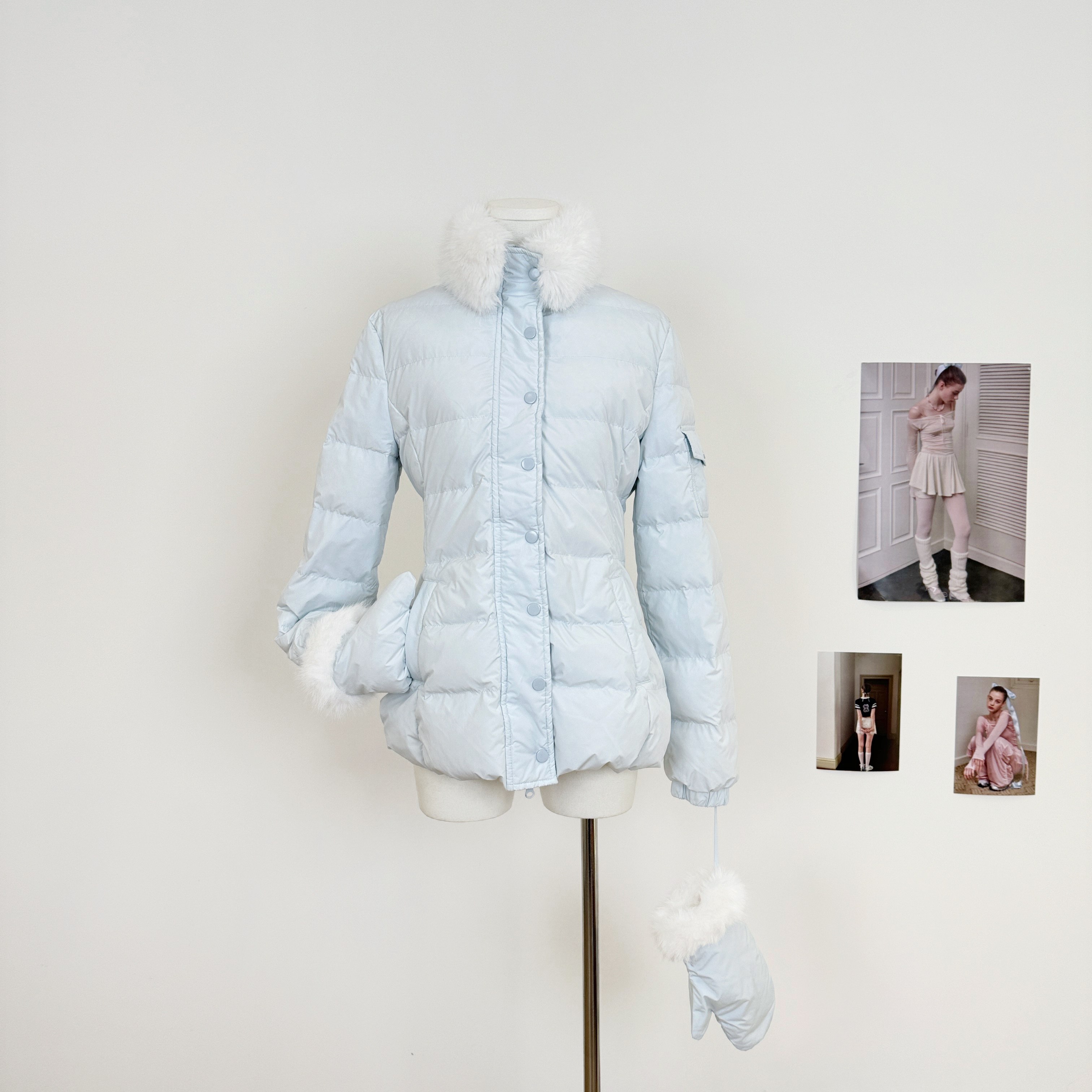 高级感白鸭绒小个子毛领收腰显瘦短款手套蓝色排骨羽绒服冬季